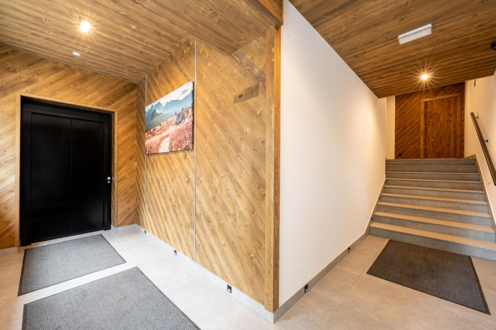 Apartamenty Krupowki 20 Zakopane Exteriör bild