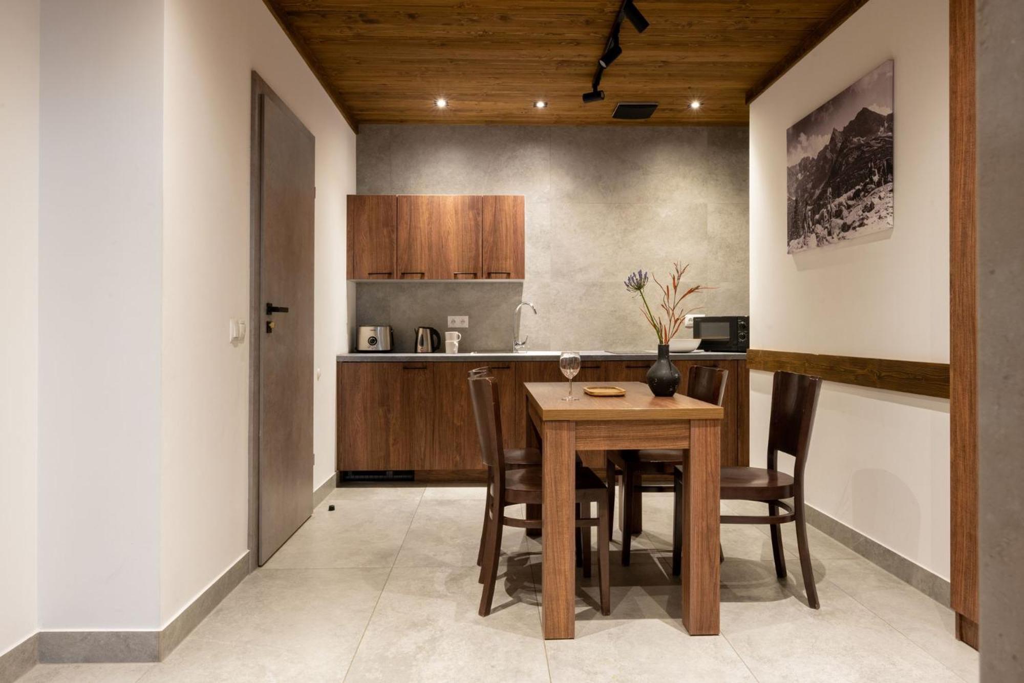 Apartamenty Krupowki 20 Zakopane Rum bild